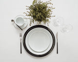 This line consists of plates with continuous lines and curves without edges and round cups with ergonomic handles.
